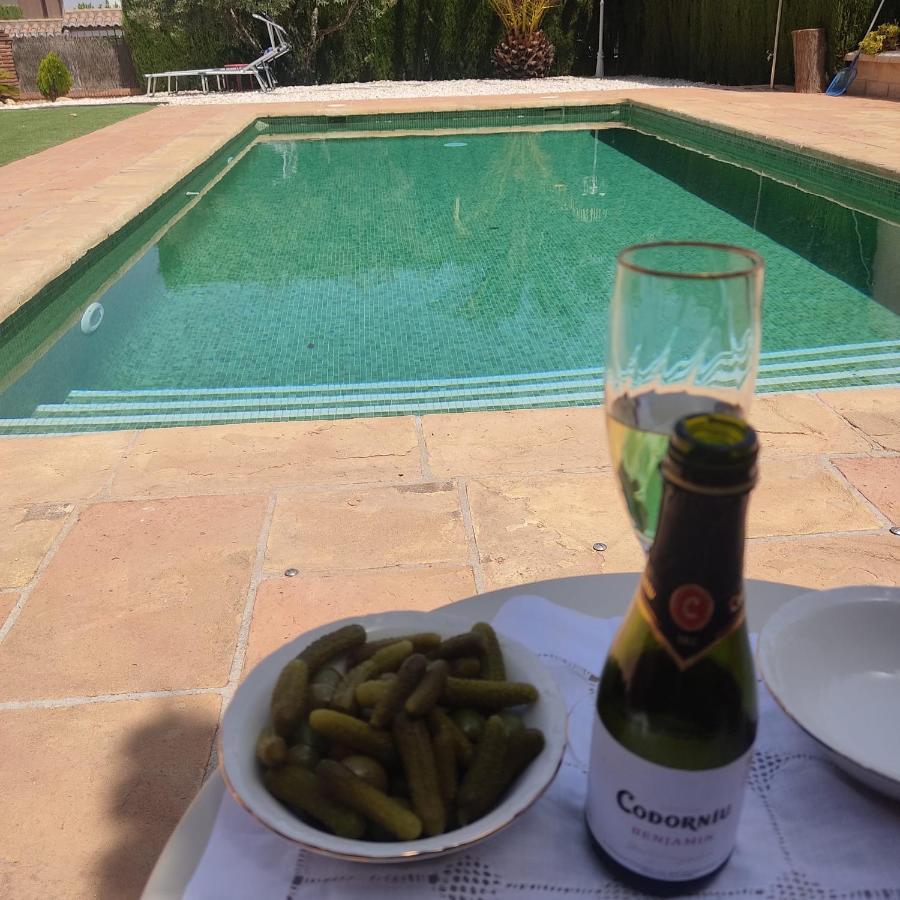 28 De Julio Con Piscina En Grenade